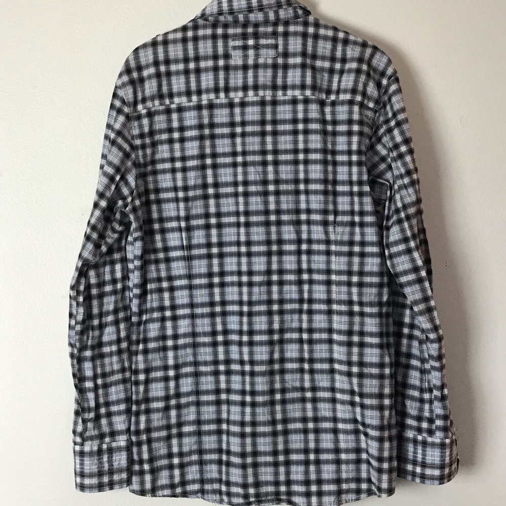 Sovereign Code button down plain collared shirt - Picture 2 of 7